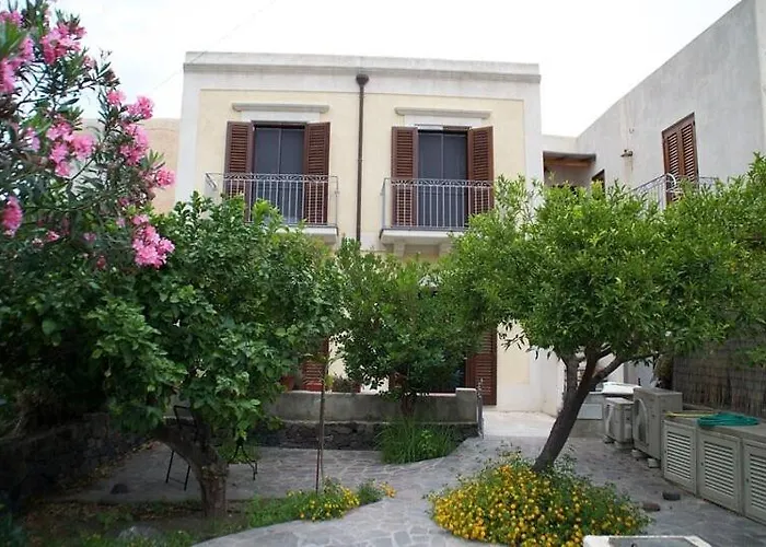 Basilus * Acquacalda